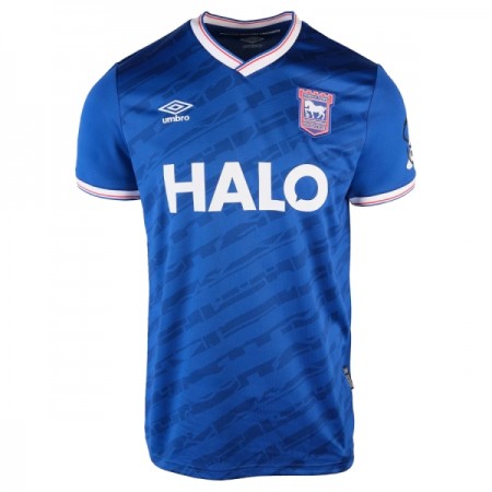 Virallinen pelipaita Ipswich Town Koti 2025-26 Lyhythihainen - Miesten Virallinen pelipaita Ipswich Town Koti 2025-26 Lyhythihainen - Miesten
